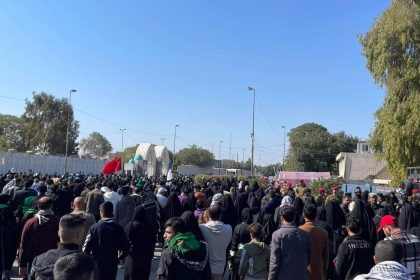 بالصور.. حشود الزائرين تواصل مسيرها إلى الكاظمية لاحياء ذكرى استشهاد الإمام الكاظم(ع)