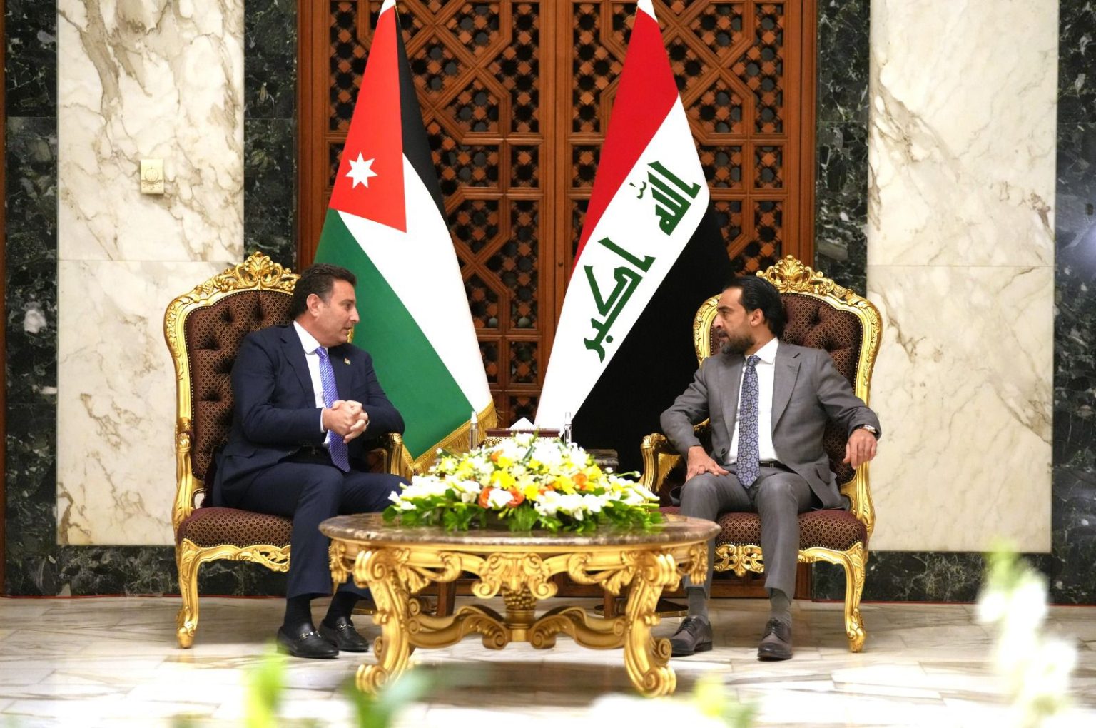 الحلبوسي يستقبل أحمد الصفدي رئيس مجلس النواب الأردني