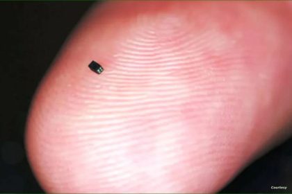 تم الاعتراف بهذه الكاميرا في موسوعة غينيس للأرقام القياسية كأصغر مستشعر صور متوفر تجاريا في العالم