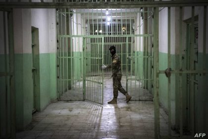 النـزاهـة تضبط 11 متهماً في نيـنوى استوفوا قرابة 8 مليارات دينار من الموطنين