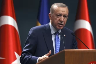 الرئيس التركي يوقع على مرسوم إجراء الانتخابات الرئاسية في 14 مايو المقبل