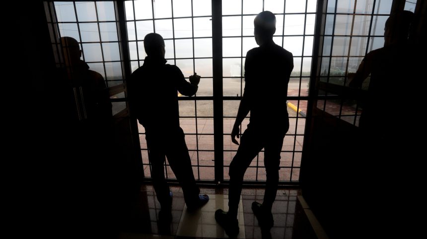 وزير الداخلية يكشف نتائج إجراءات مكافحة المخدرات