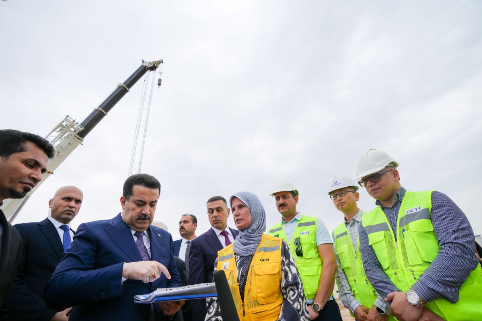 السوداني يزور موقع ميناء الفاو ويتابع مجريات العمل فيه والتنفيذ