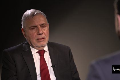 التنصت.. خاصرة الدولة أم خنجرها؟