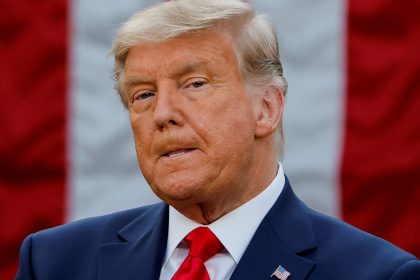 البيت الابيض يحذر من اعمال عنف عقب اعلان لائحة اتهام ترامب