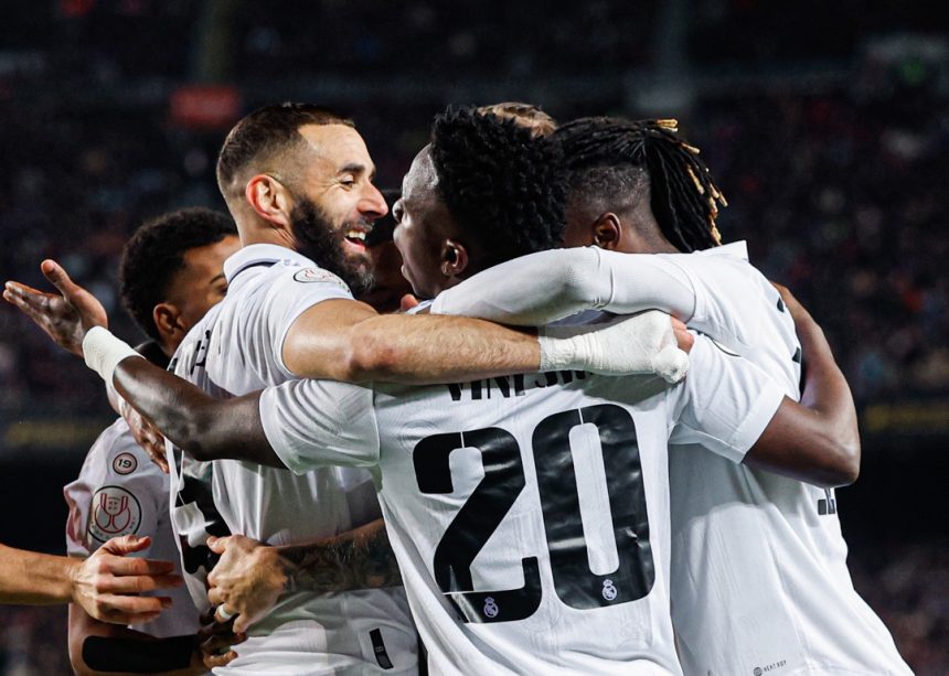 ريال مدريد يقسو على برشلونة ويبلغ نهائي كأس ملك اسبانيا