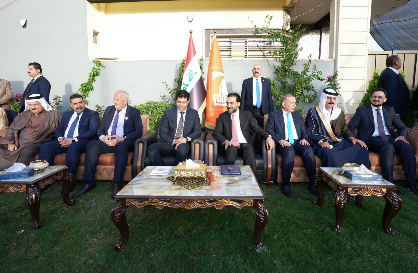 بالصور .. الحلبوسي يزور مضيف الشيخ جميل المنصور الجبوري