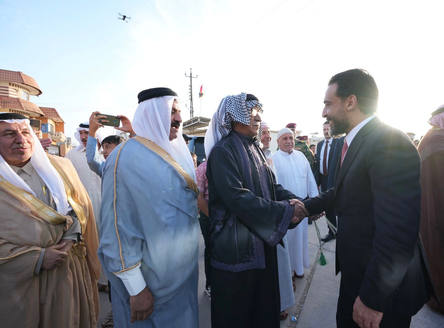 بالصور .. الحلبوسي يزور مضيف الشيخ جميل المنصور الجبوري