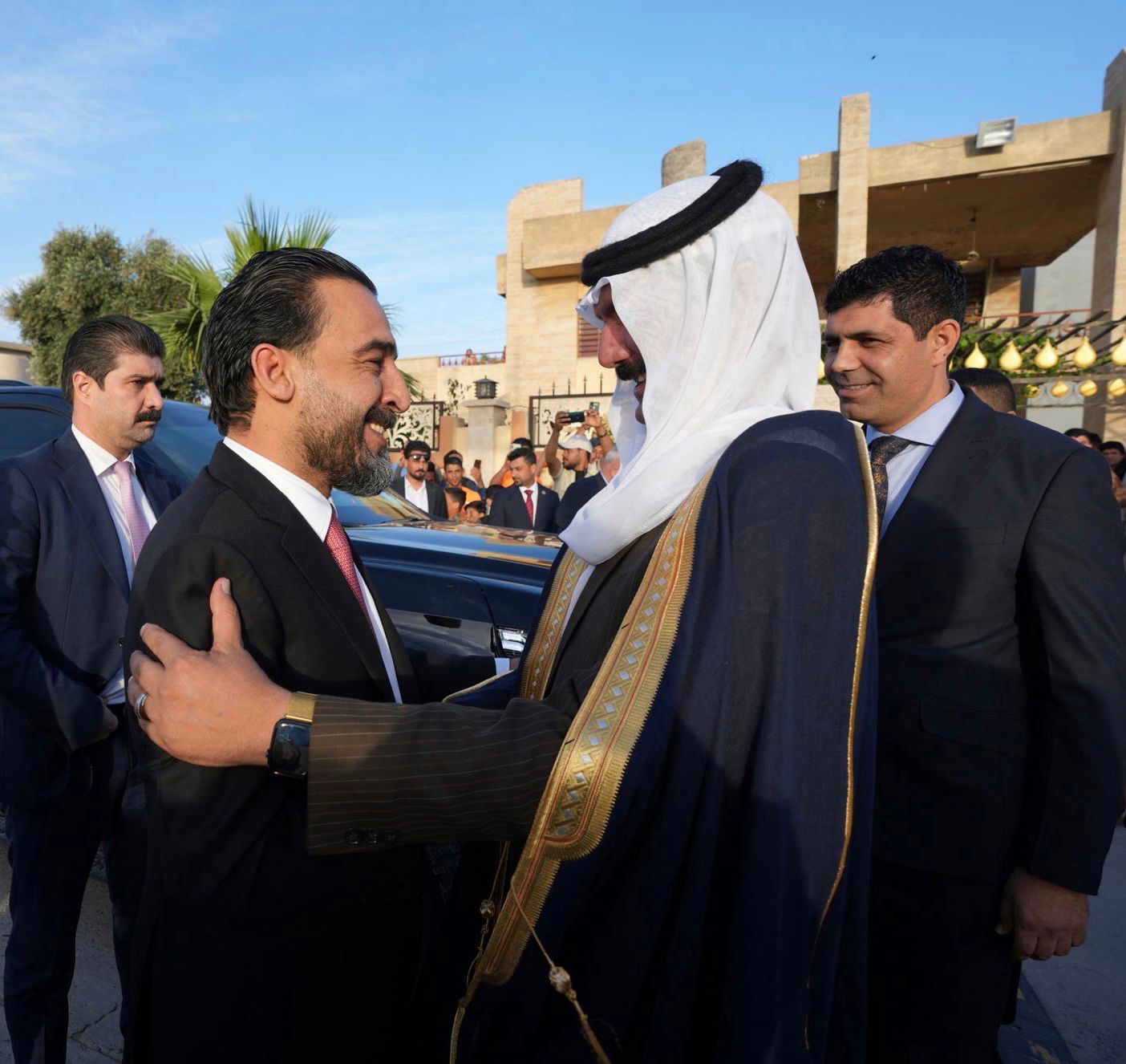 بالصور .. الحلبوسي يزور مضيف الشيخ جميل المنصور الجبوري