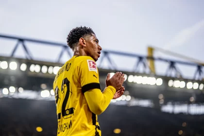 مفاجأة.. بيلينجهام يفضل ليفربول على ريال مدريد