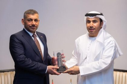 رئيس هيئة النزاهة يلتقي رئيس منظمة الانتـربول الـدولي في الإمارات