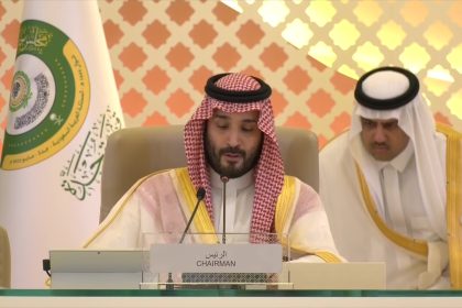 ولي العهد السعودي: يسرنا حضور الرئيس السوري بشار الاسد للقمة العربية