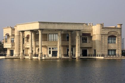 انفجار عبوة صوتية بمنطقة القصور الرئاسية في البصرة