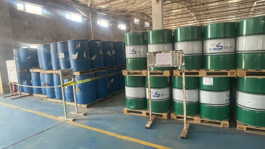 النزاهة تضبط مئات الأطنان من مواد منتهية الصلاحية تستخدم في حفر الآبار النفطية بواسط