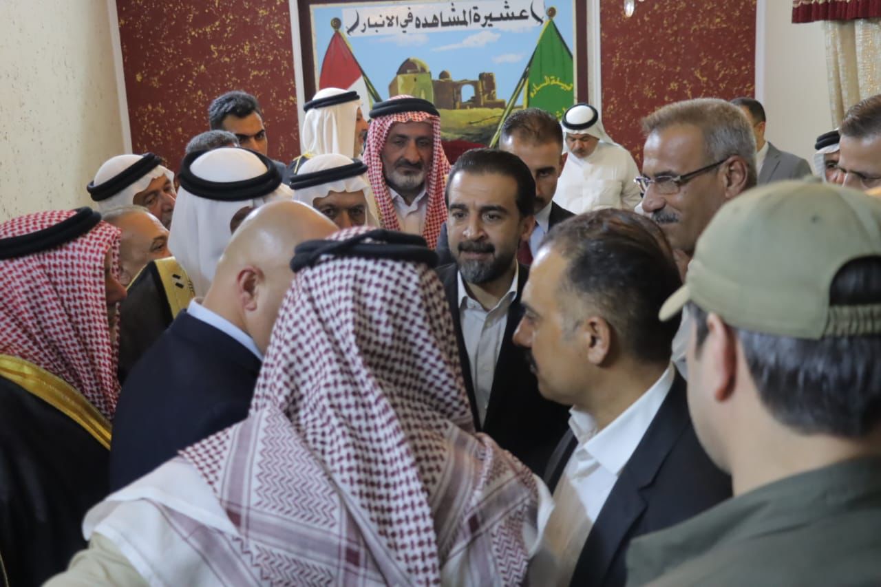 بالصور.. الحلبوسي يزور عشيرة المشاهدة في الأنبار بمضيف الشيخ أحمد المشهداني