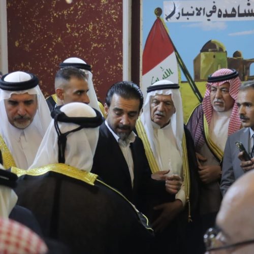 بالصور.. الحلبوسي يزور عشيرة المشاهدة في الأنبار بمضيف الشيخ أحمد المشهداني