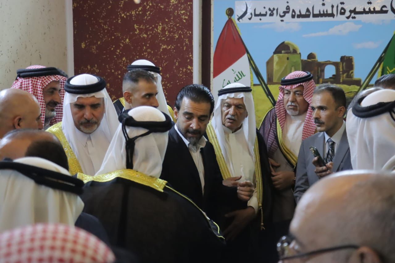 بالصور.. الحلبوسي يزور عشيرة المشاهدة في الأنبار بمضيف الشيخ أحمد المشهداني