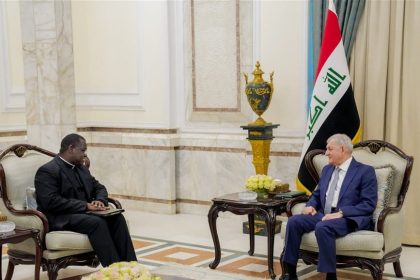 رئيس الجمهورية للقائم بأعمال سفارة الفاتيكان: سحب المرسوم جاء لتصحيح وضع دستوري