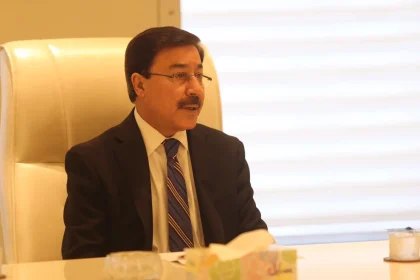 محافظ البنك المركزي: الحديث عن دخول ١٤ مصرفا أجنبيا  للعراق غير صحيح