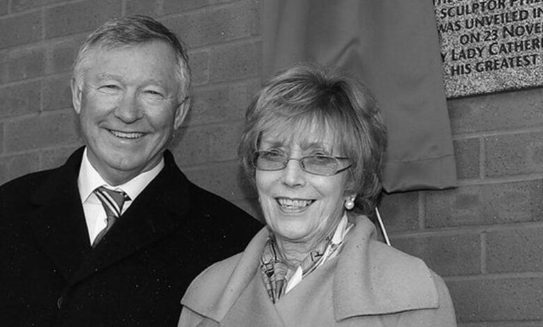 الموت يفجع المدرب الاسطوري لمانشستر يونايتد