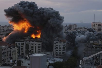الامم المتحدة: اكثر من 330 الف فلسطيني تركوا منازلهم في قطاع غزة