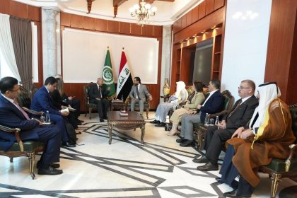 الحلبوسي يؤكد موقفَ العراق في إقامة دولة فلسطينية مستقلة عاصمتها القدس