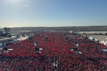 أكبرها بلندن وإسطنبول.. مظاهرات حاشدة دعما لغزة تجتاح مدنا عربية وغربية وإسلامية