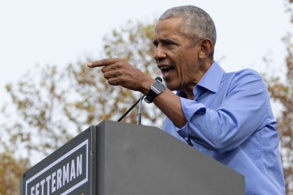 أوباما: الاحتلال وما يحدث للفلسطينيين لا يطاق والكل متواطئ في إراقة الدماء