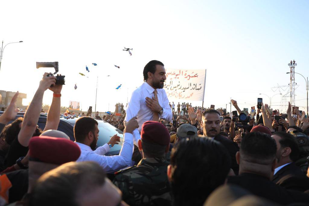 بالصور.. استقبال الرئيس الحلبوسي في قضاء الكرمة