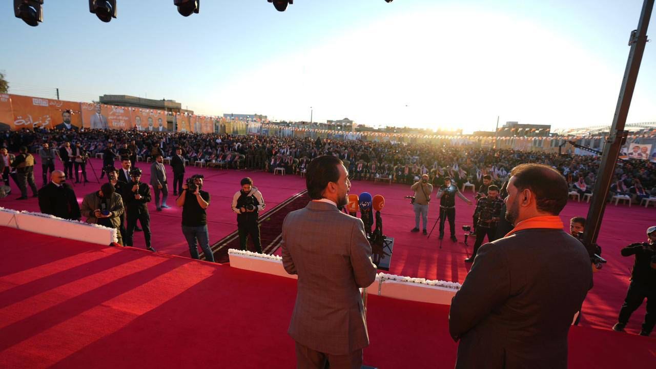 الرئيس محمد الحلبوسي يحضر تجمعاً جماهيرياً في الخالدية