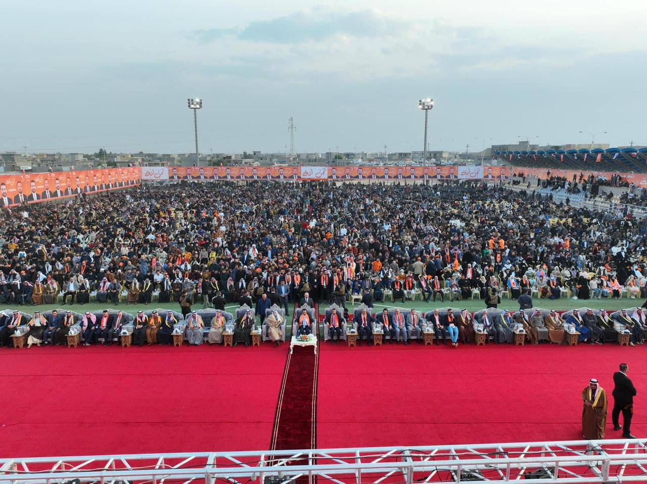 الرئيس محمد الحلبوسي يحضر تجمعاً جماهيرياً في عامرية الصمود