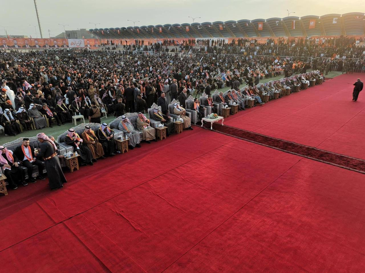 الرئيس محمد الحلبوسي يحضر تجمعاً جماهيرياً في عامرية الصمود