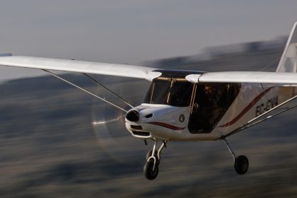 مصرع طيار وراكبين باصطدام طائرة بخطوط الكهرباء في ولاية أوريغون الأمريكية