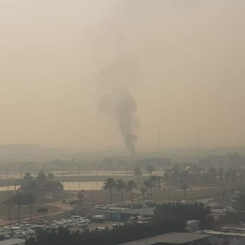 بالفيديو.. مشاهد تظهر تصاعد أعمدة الدخان بعد استهداف مقر الدعم اللوجستي للحشد الشعبي شرقي بغداد
