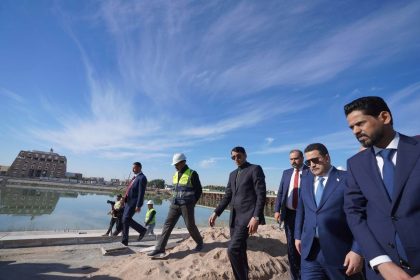 السوداني يعلن عن مشروعين لإنشاء مدينة طبية وإيصال الماء الصالح للشرب في ذي قار