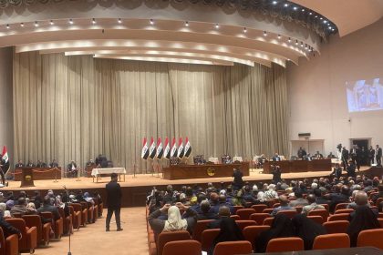 انتهاء الجولة الأولى من انتخاب رئيس البرلمان والذهاب إلى جولة ثانية لحسم الفائز