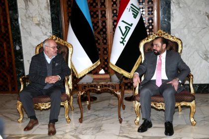 الرئيس الإستوني يصل بغداد