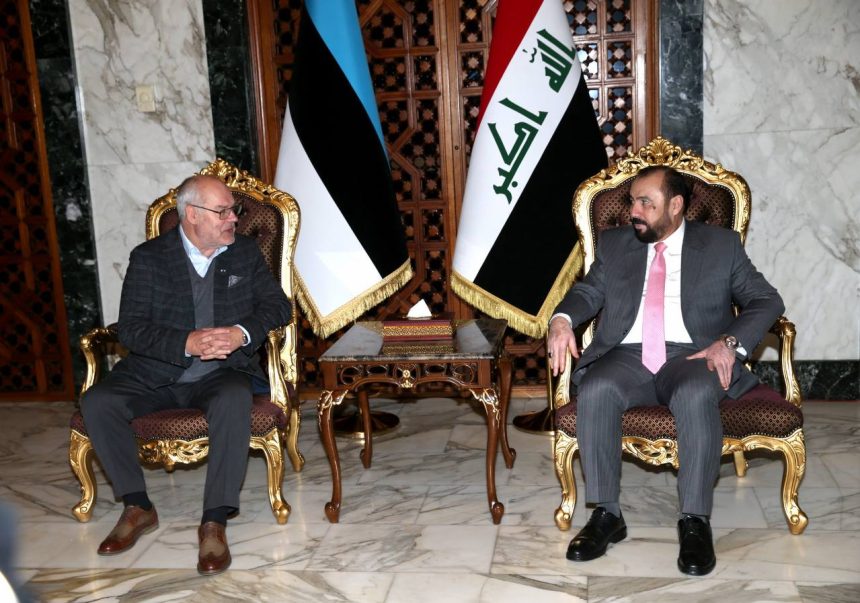الرئيس الإستوني يصل بغداد