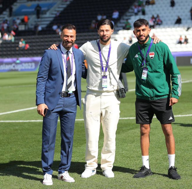 بالصور.. وصول وفد مُنتخبنا الوطني إلى ملعب جاسم بن حمد في الدوحة استعداداً لملاقاة فيتنام