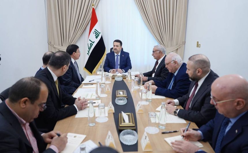 السوداني يترأس اجتماعاً لاستكمال إجراءات التحوّل إلى الدفع الإلكتروني