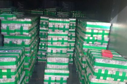 بعملية كبرى.. اسبانيا تضبط 8 اطنان من المخدرات في ميناء جنوبي البلاد