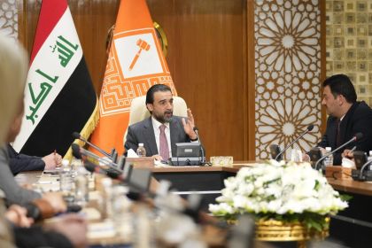 ‏الرئيس الحلبوسي يوصي حكومة الأنبار المحلية: أكملوا بناءها وإعمارها وحصِّنوا مدنها وعزِّزوا الأمن والاستقرار فيها