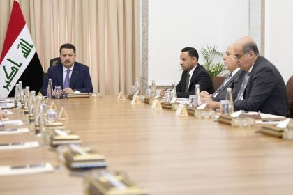 السوداني يترأس اجتماعاً بخصوص تنفيذ خطط تطوير وتوسعة مطار بغداد الدولي