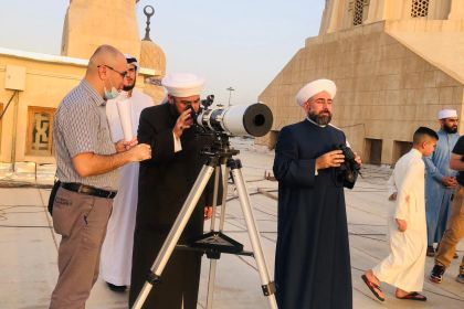 ديوان الوقف السني والمجمع الفقهي العراقي يدعوان إلى مراقبة هلال شهر رمضان يوم غد الأحد