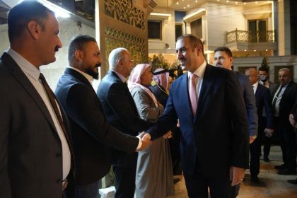 القيادي في تقدم خالد بتال يزور مكتب تنظيمات الحزب في البصرة ويناقش معهم الخطط المستقبلية