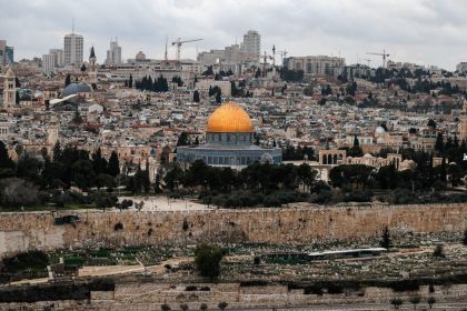 فلسطين تعلن يوم غد الاثنين أول أيام شهر رمضان