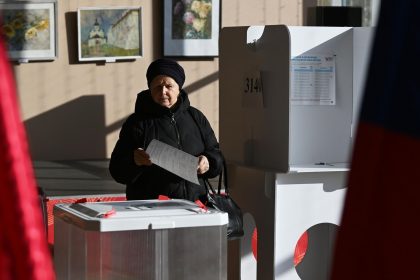 مراكز الاقتراع تفتح أبوابها في اليوم الثاني للانتخابات الرئاسية الروسية