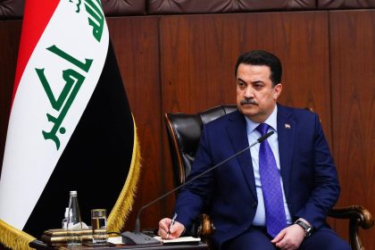 ‏السوداني يشدد على أهمية الاهتمام بأطراف بغداد‬