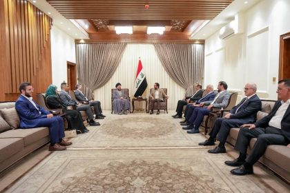 الحلبوسي والحكيم يؤكدان أهمية استكمال الاستحقاقات الدستورية واختيار رئيس جديد للبرلمان