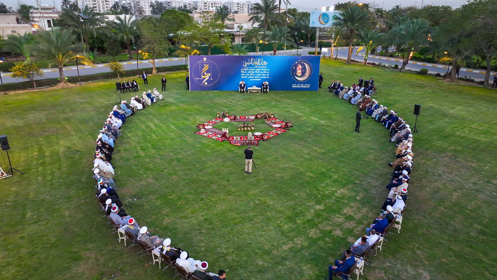 السوداني: الحكومة تضع نصب عينها خدمة العراقيين بدون استثناء